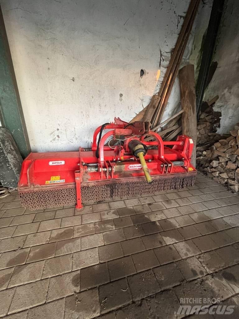 Maschio Bufalo 280 Pļaujmašīnas/pašgājēji