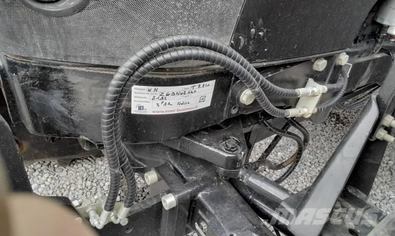 New Holland T 7.210 Traktori