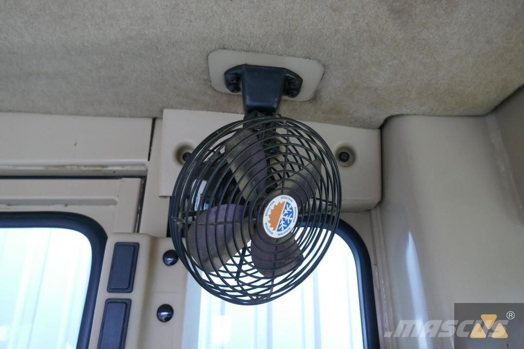 CAT 140H Greideri