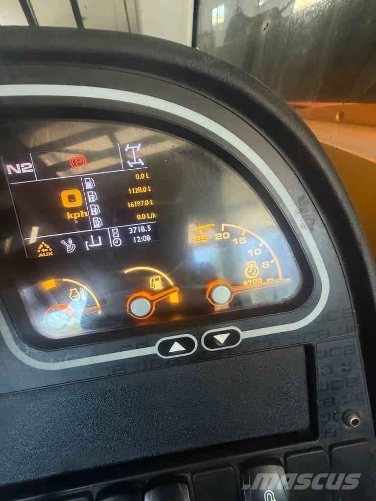 JCB 540-170 Teleskopiskie manipulatori