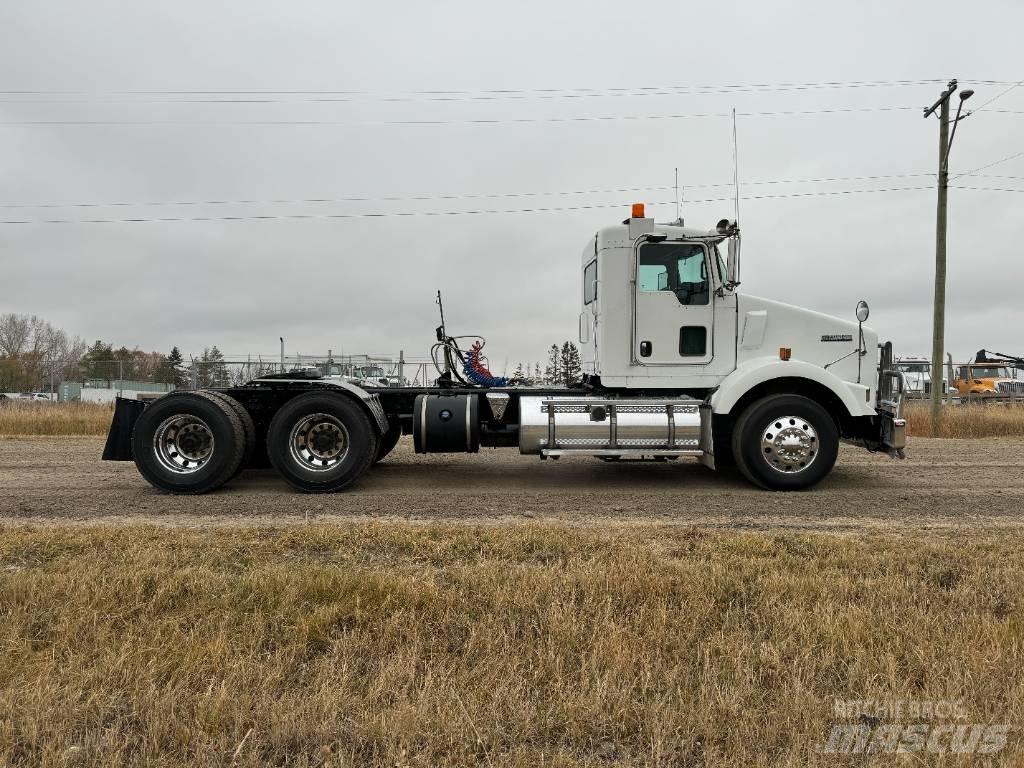 Kenworth T 800 Vilcēji