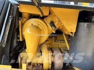 Komatsu D 155 A-5 Kāpurķēžu buldozeri