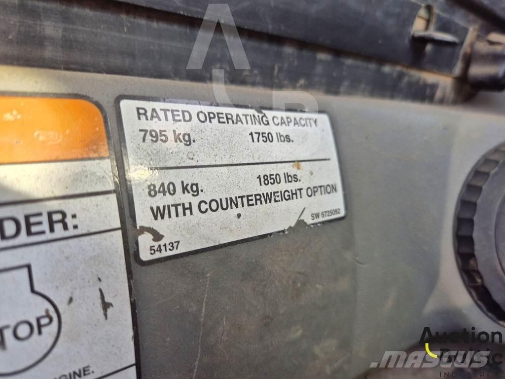Bobcat S 175 Lietoti riteņu kompaktiekrāvēji