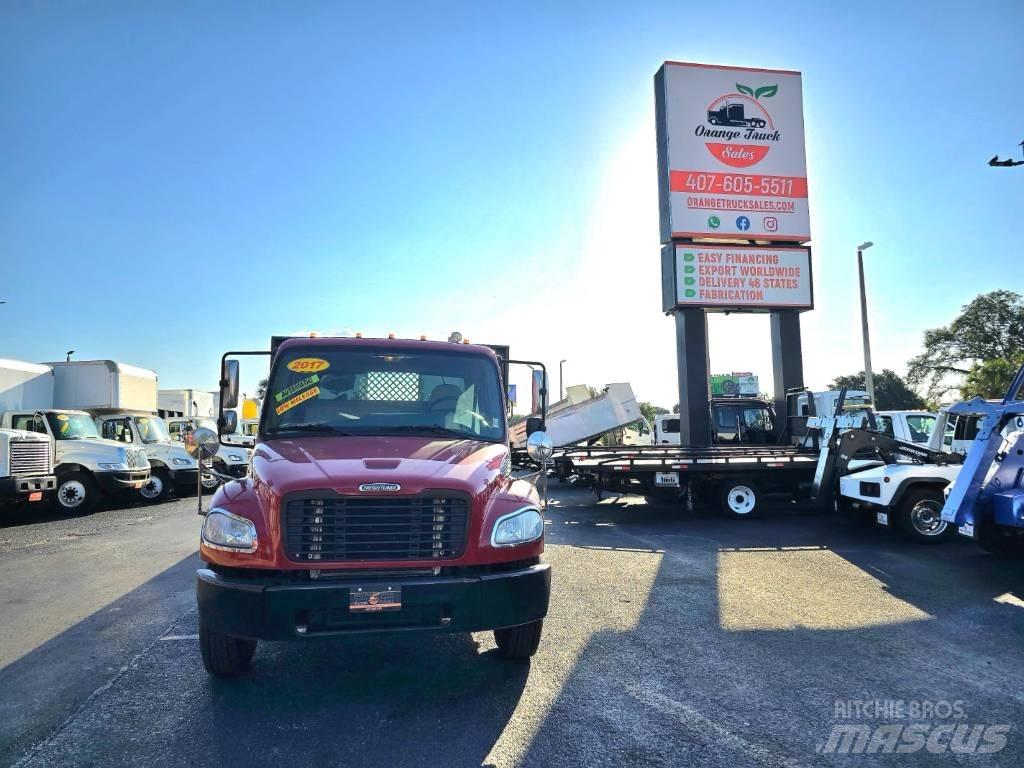 Freightliner M2 106 Platformas/izkraušana no sāniem