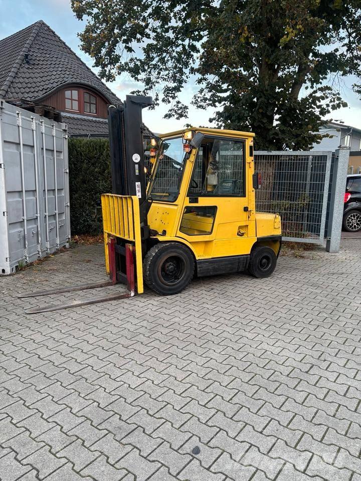 Hyster H 3.00 XL Tehnika ar dīzeļa dzinēju