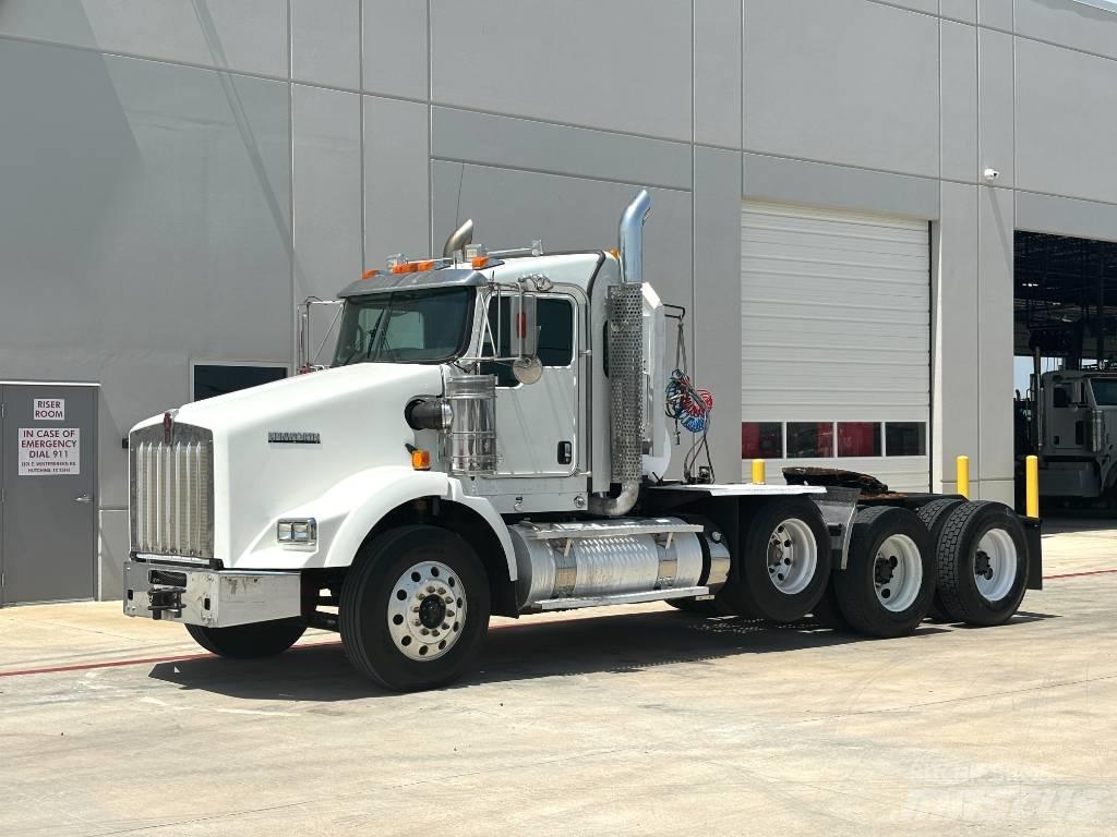 Kenworth T 800 Vilcēji