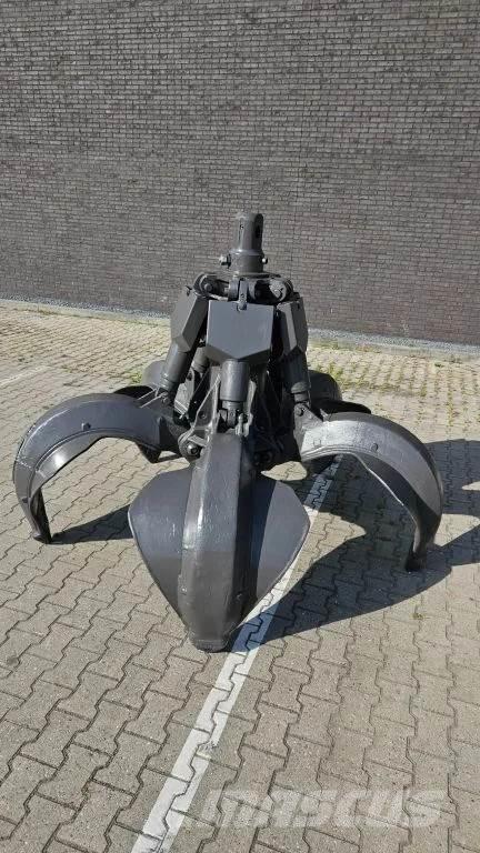 Fuchs HDMS Pašgrābji