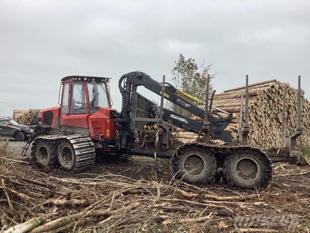 Komatsu 855 Forvarderi