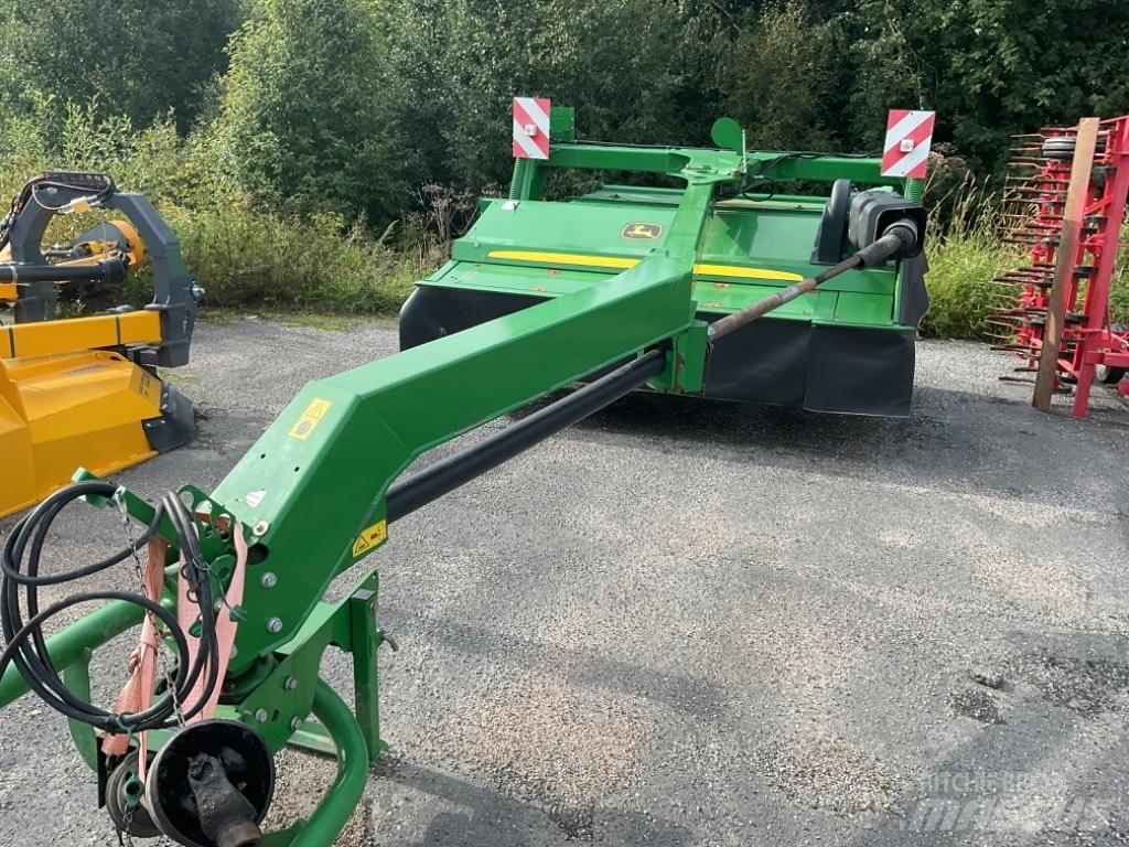 John Deere 530 Pļaujmašīnas ar kondicionieri