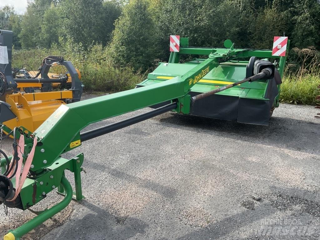 John Deere 530 Pļaujmašīnas ar kondicionieri