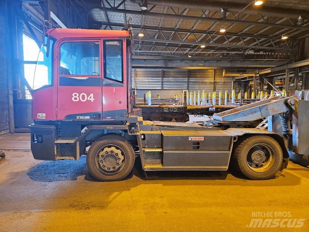 Kalmar TR618i Terminālie traktori