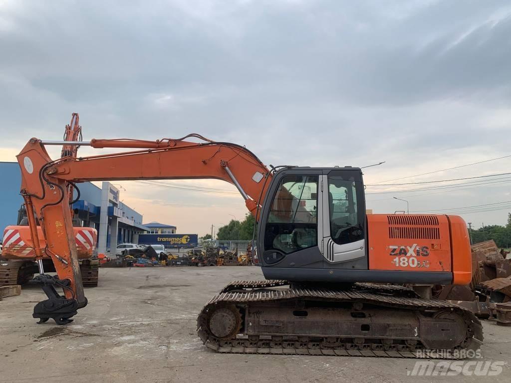 Hitachi ZX 180 LC-3 Kāpurķēžu ekskavatori