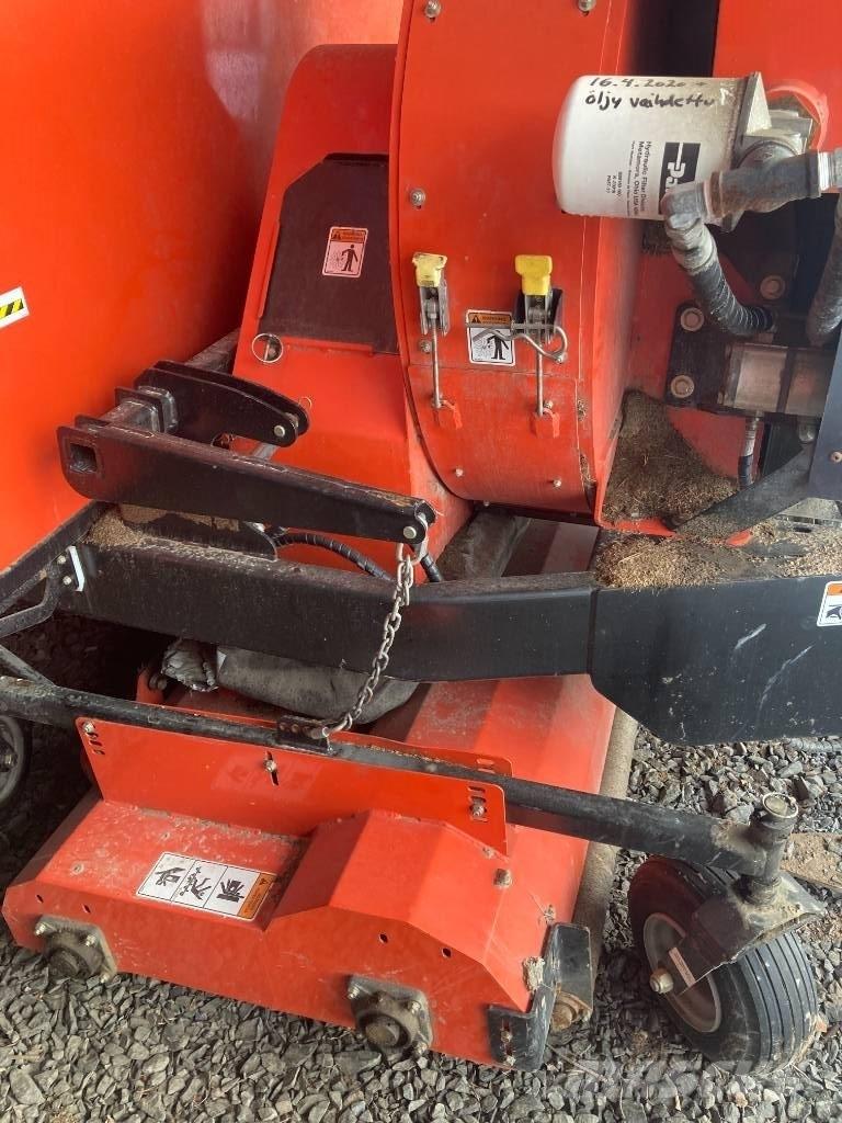 SmithCo Big Vac Komunālā tehnika- Citi