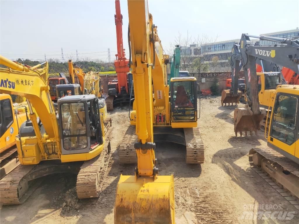 Komatsu PC 200-7 Kāpurķēžu ekskavatori