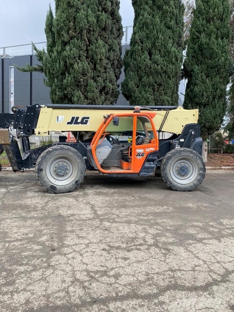 JLG 1255 Teleskopiskie manipulatori
