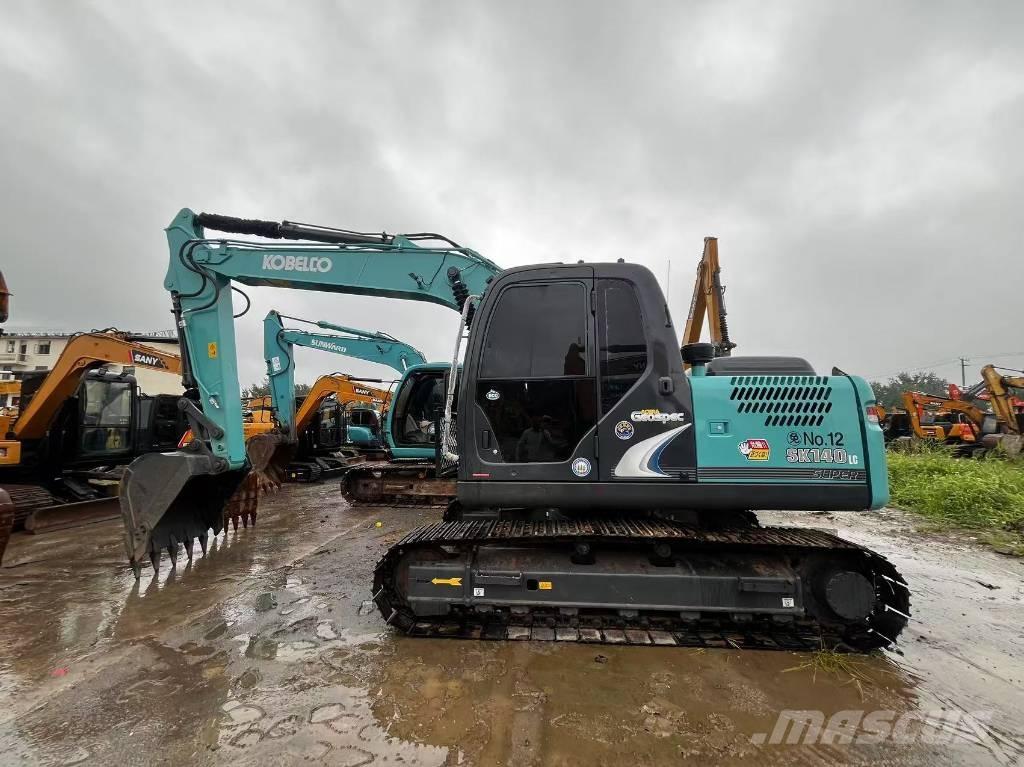 Kobelco SK 140 Kāpurķēžu ekskavatori