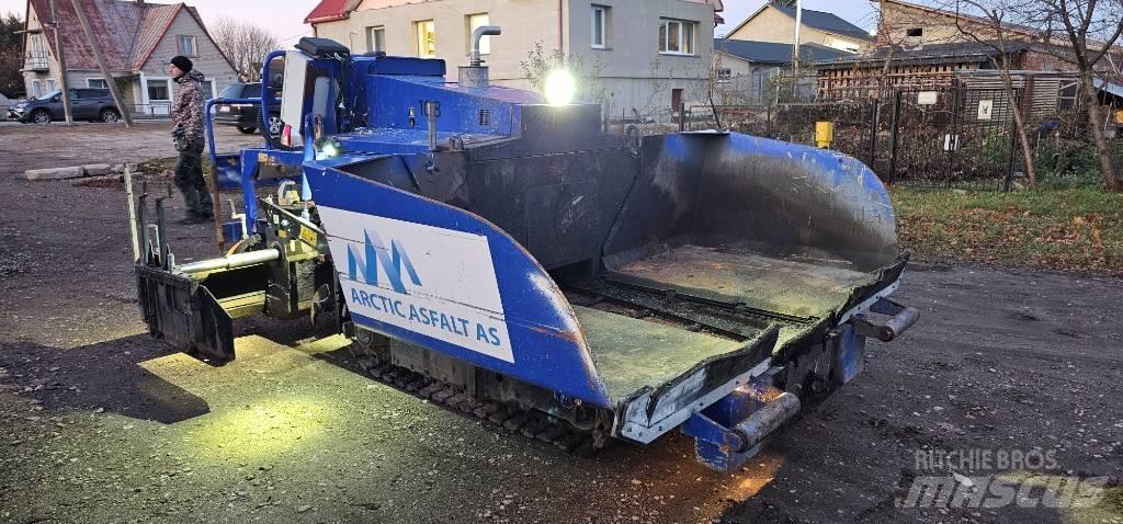 CAT AP 255 E Asfalta klājēji