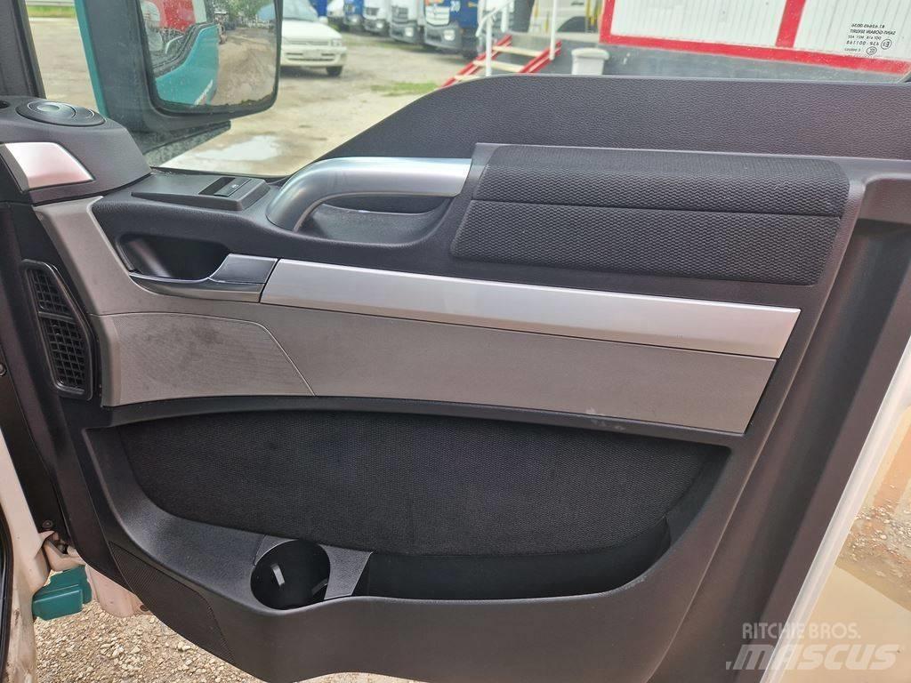 MAN TGX 26.440 Kabīnes un interjers