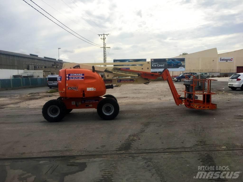 JLG 450 AJ II Strēles pacēlāji