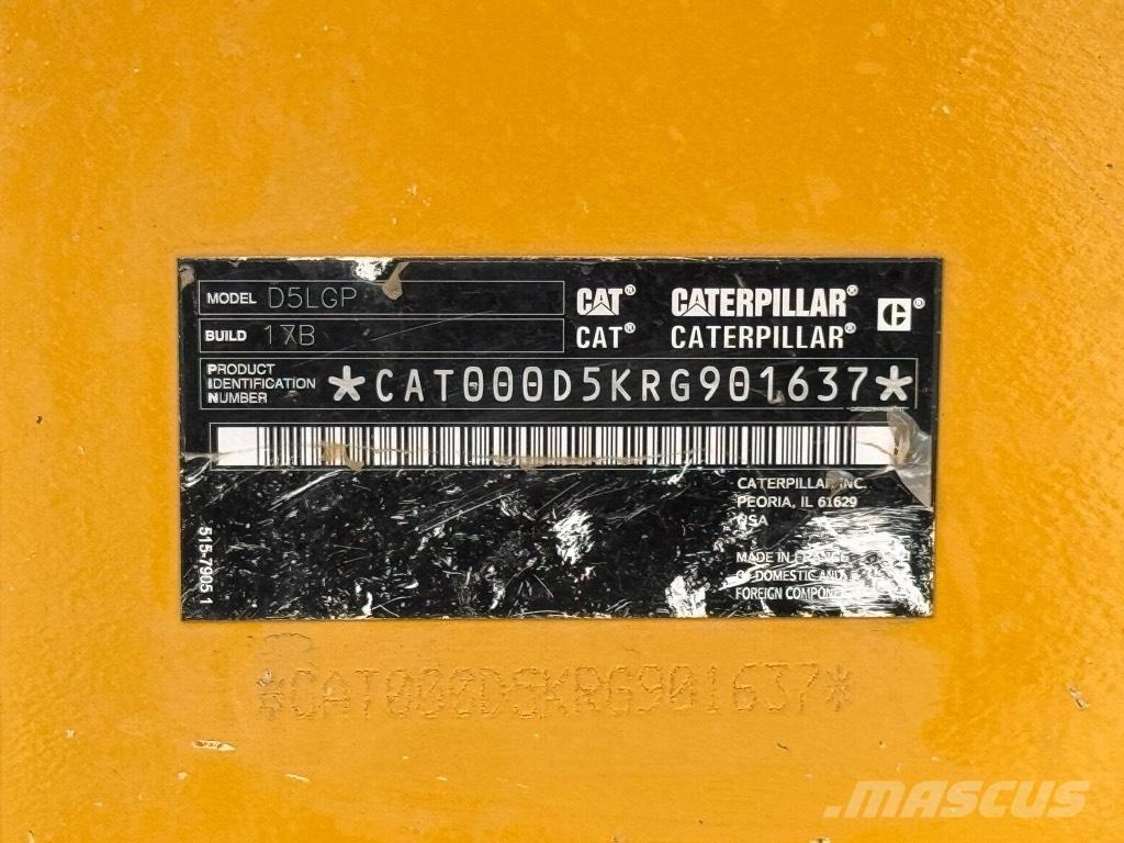 CAT D 5 LGP Kāpurķēžu buldozeri