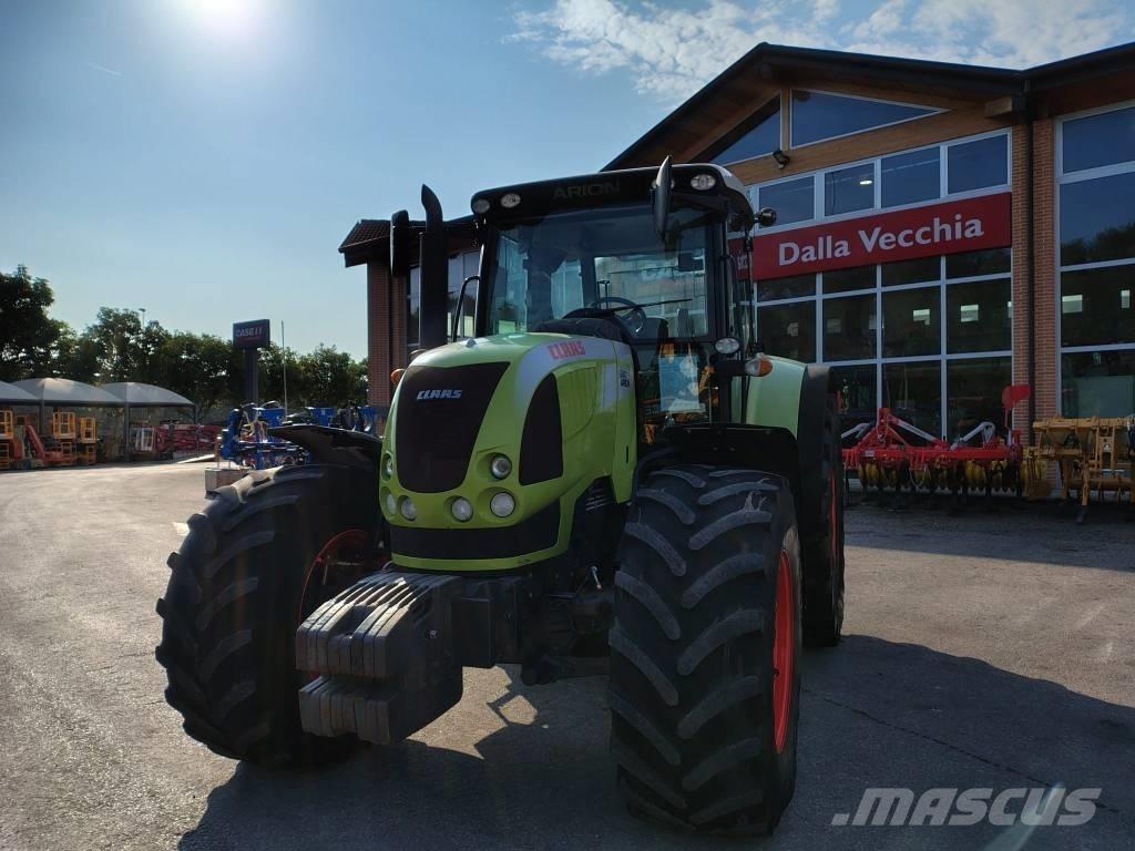 CLAAS Arion 640 Traktori