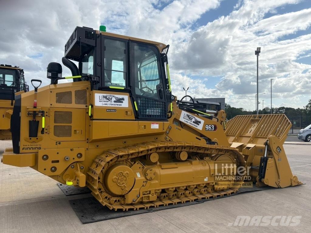 CAT 963 Kāpurķēžu iekrāvēji