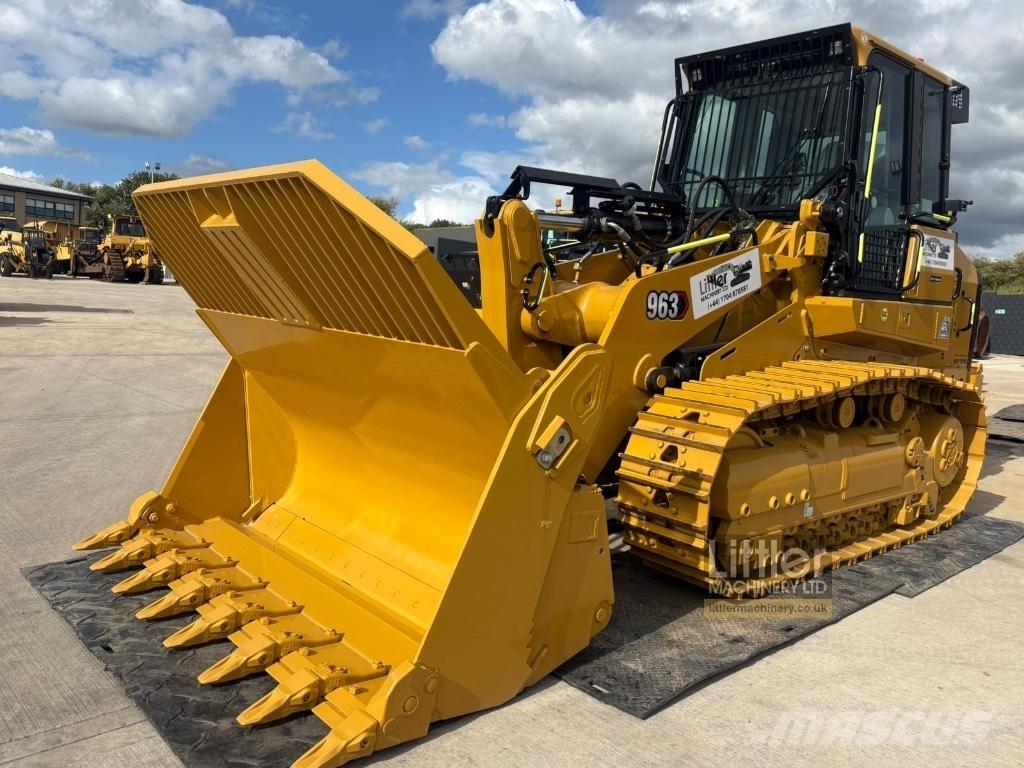 CAT 963 Kāpurķēžu iekrāvēji