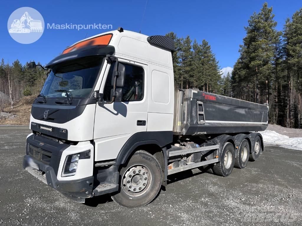 Volvo FMX 500 Treileri ar āķi