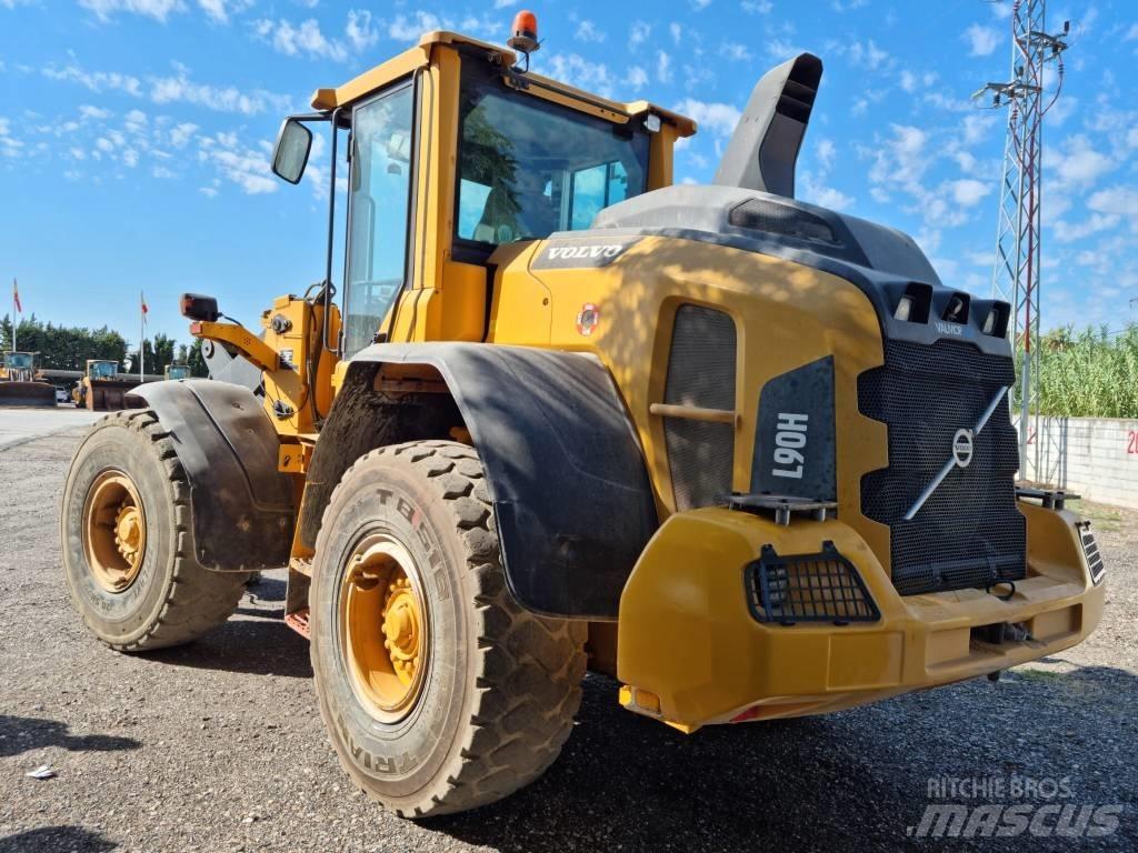 Volvo L 90 H Iekrāvēji uz riteņiem
