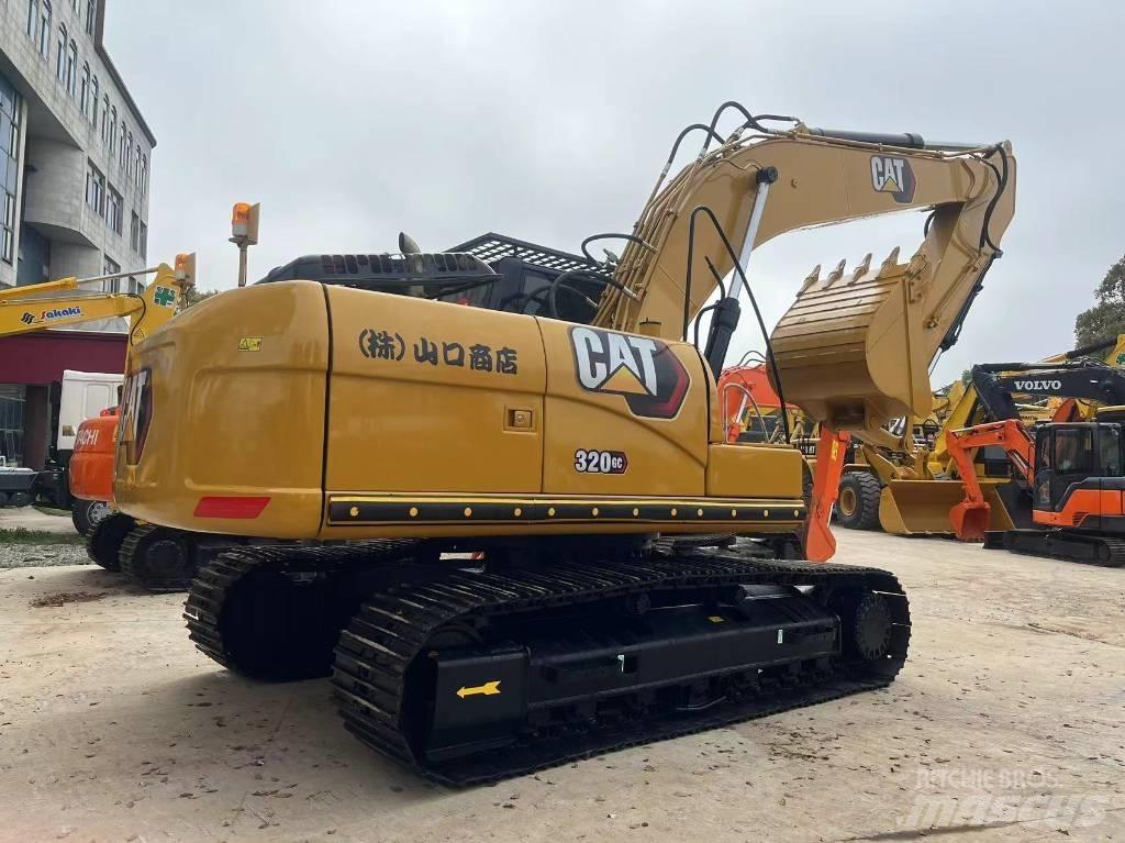 CAT 320 GC Kāpurķēžu ekskavatori