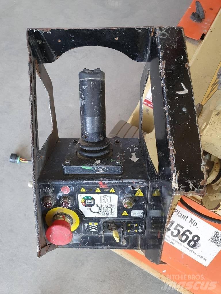 JLG 10 RS Šķerveida pacēlāji