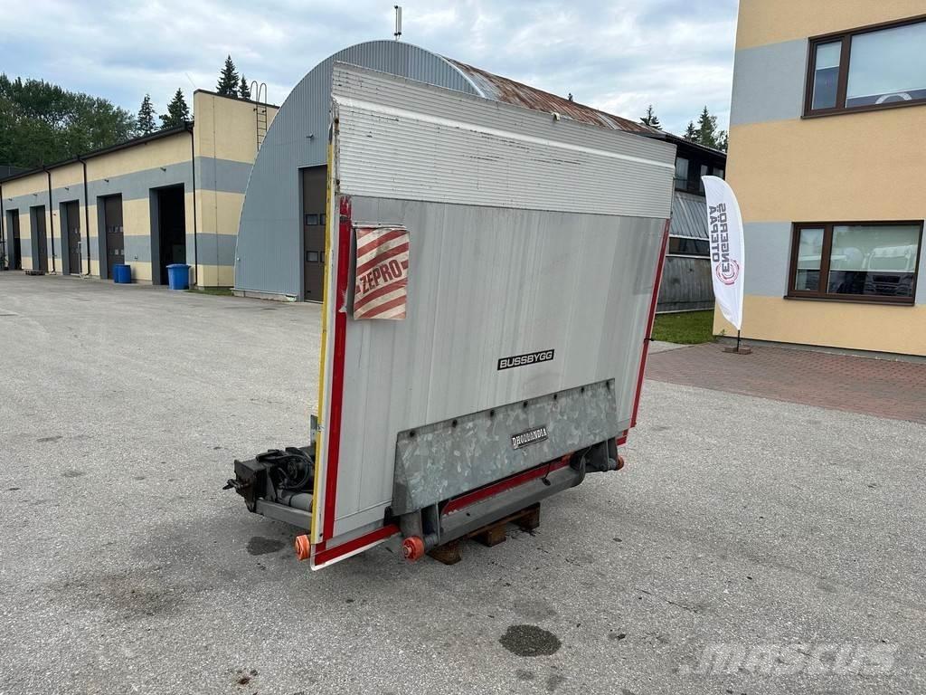 Dhollandia  Preču un mēbeļu pacēlāji