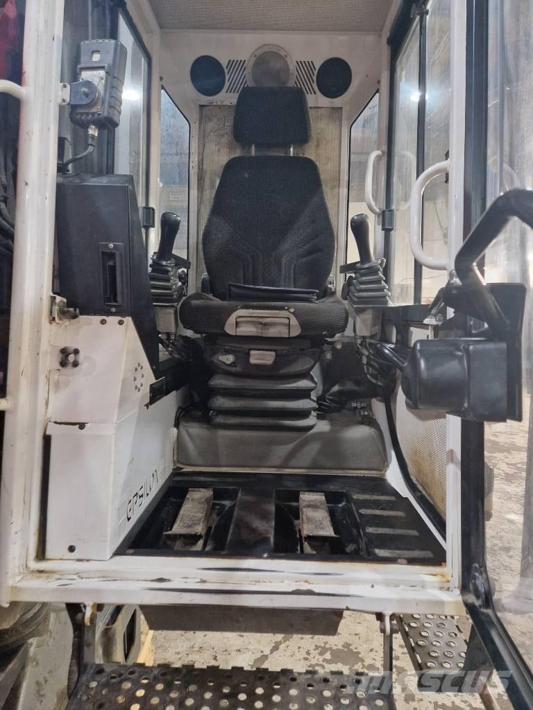 Epsilon M 12 L 97 Kokmateriālu krāni