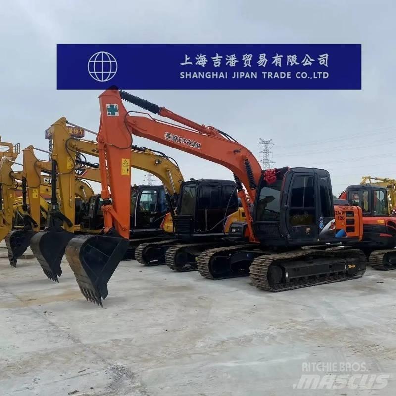 Hitachi ZX 120 Kāpurķēžu ekskavatori