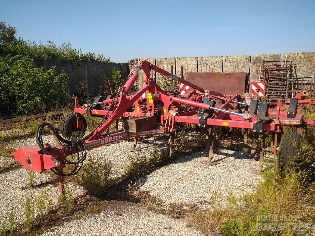 Horsch Terrano 5 FX Kultivatori