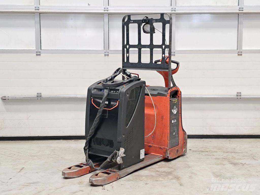 Linde T16 Zemie palešu pacēlāji