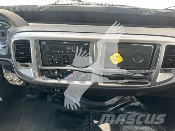 Hino 268A Būvniecība- Citi