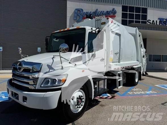 Hino L7 Atkritumu izvešanas transports