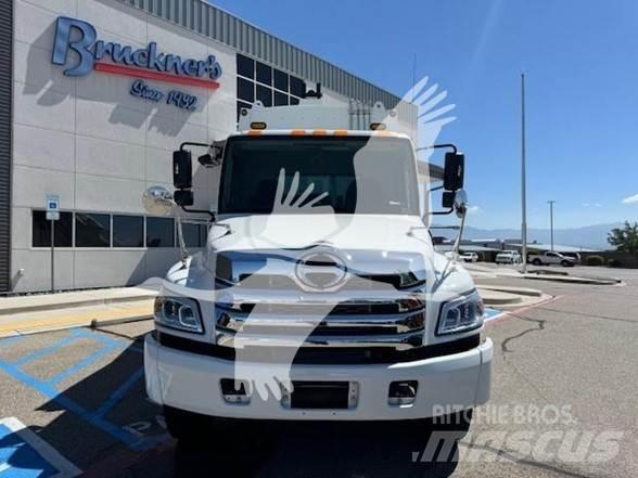 Hino L7 Atkritumu izvešanas transports