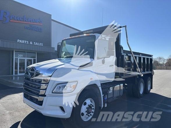 Hino XL8 Pašizgāzējs