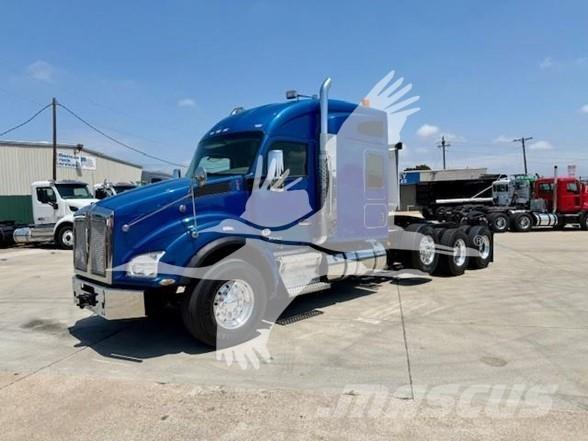 Kenworth T880 Vilcēji