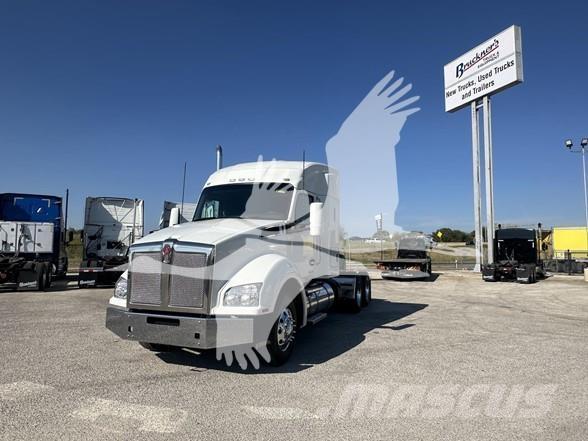 Kenworth T880 Vilcēji