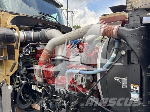 Kenworth W900 Vilcēji