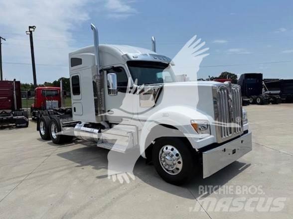 Kenworth W990 Vilcēji