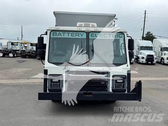 Mack LR64 Būvniecība- Citi