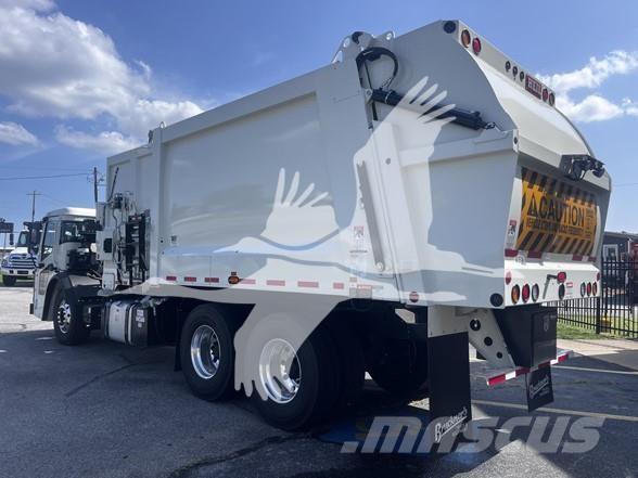 Mack LR64R Atkritumu izvešanas transports