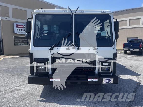 Mack LR64R Atkritumu izvešanas transports