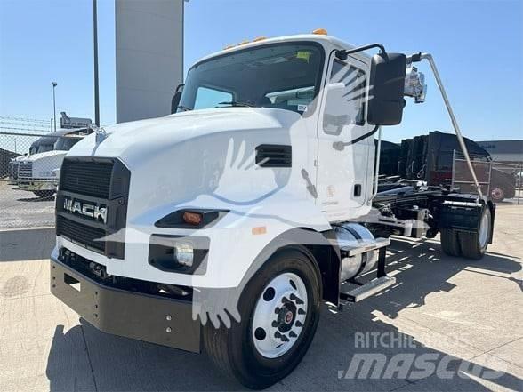 Mack MD6 Atkritumu izvešanas transports