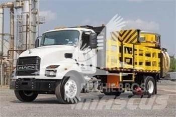 Mack MD6 Būvniecība- Citi
