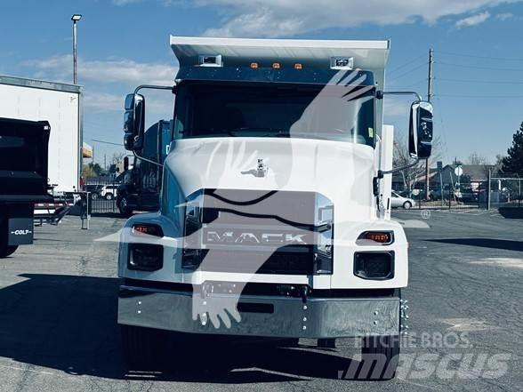 Mack MD6 Pašizgāzējs
